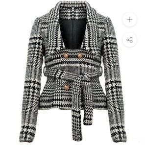 Meet your Posher, Marie